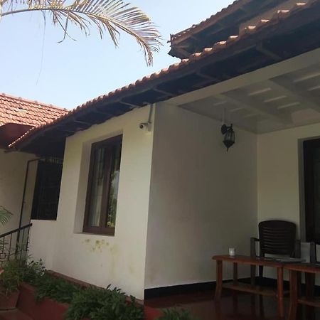 Emerald Castle Villa Madikeri Ngoại thất bức ảnh